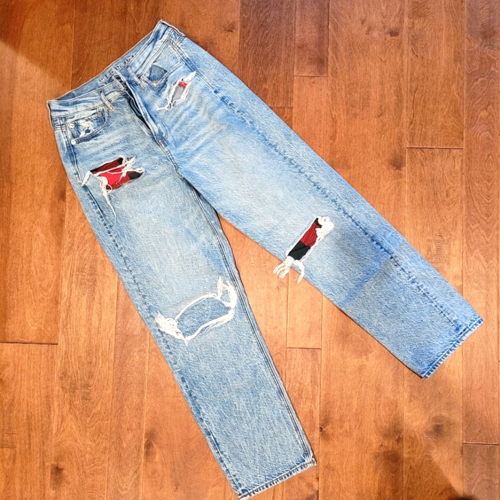 American Eagles 90's Boyfriend